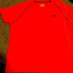 Orange xL under Armour t shirt